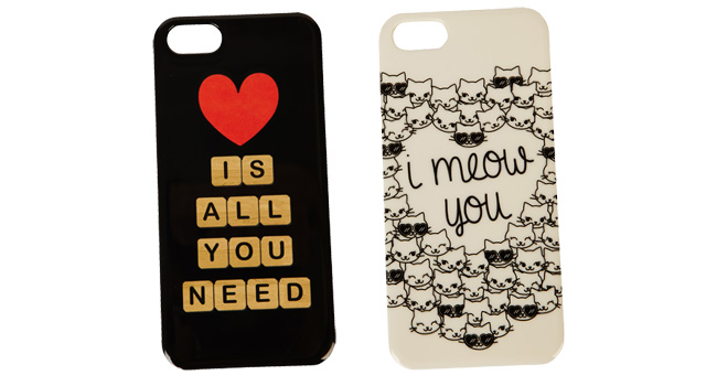 Llena cada una de las llamadas que recibas con dosis de amor, con las incre&iacute;bles case para tu celular de FOREVER 21 www.forever21.com