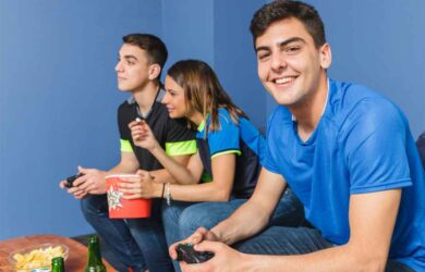 ¡Arma el plan perfecto de videojuegos con tus amigos en estas vacaciones de Semana Santa!