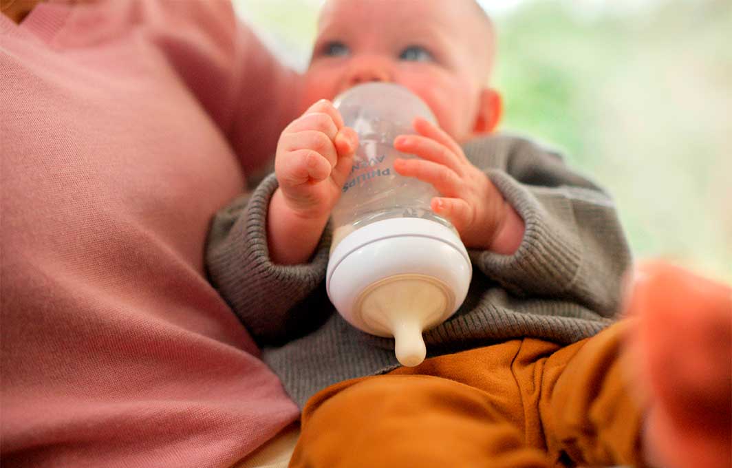 Philips Avent presenta el nuevo Biber&oacute;n Natural con Tetina Natural Response
