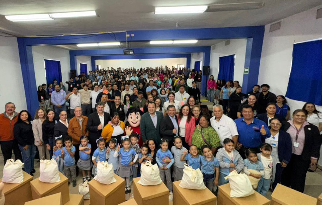 Reckitt y el Gobierno de Delicias anuncian la alianza por la educación, prevención en todas las etapas de la vida